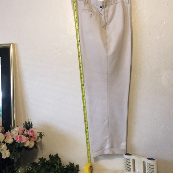 Dockers Golf Tan Slacks - Picture 3 of 5